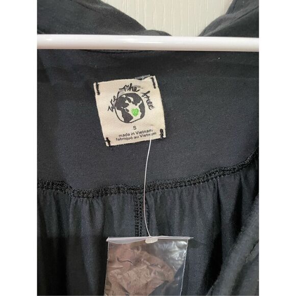 NWOT We the Free Blouse size small - Picture 2 of 4